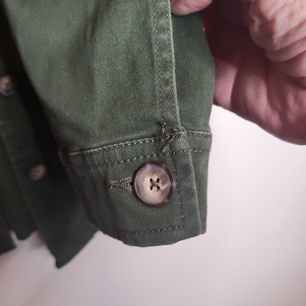 Sanctuary Women's Olive Green Jacket, Sz. L. 3 button front closure. - Picture 5 of 9